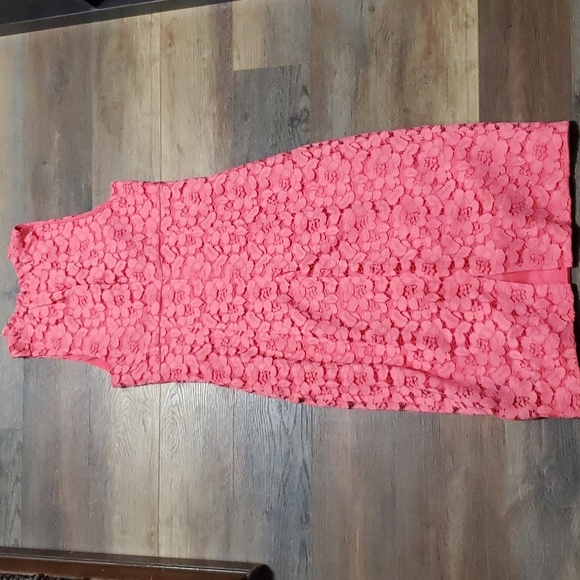 Trina turk sleeveless lace overlay floral dress 👗 😍 - Picture 6 of 7